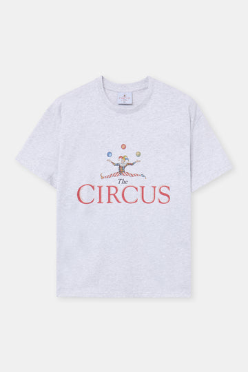 Camiseta Basic gris de algodón orgánico unisex - frontal sin modelo The Circus Clothing